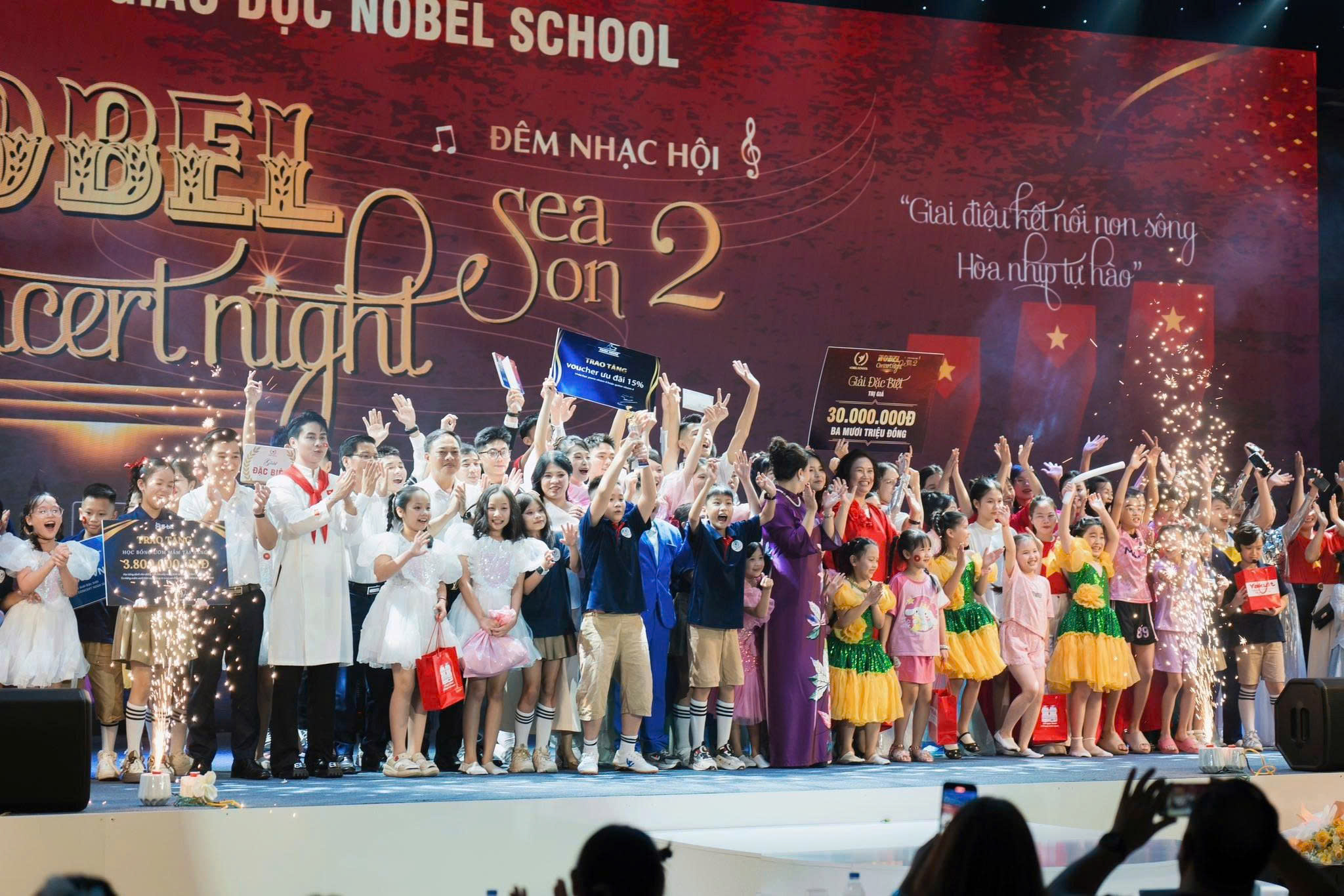 Giai điệu kết nối non sông – Hòa nhịp tự hào: Nobel Concert Night 2 lan tỏa tinh thần dân tộc và khát vọng thời đại