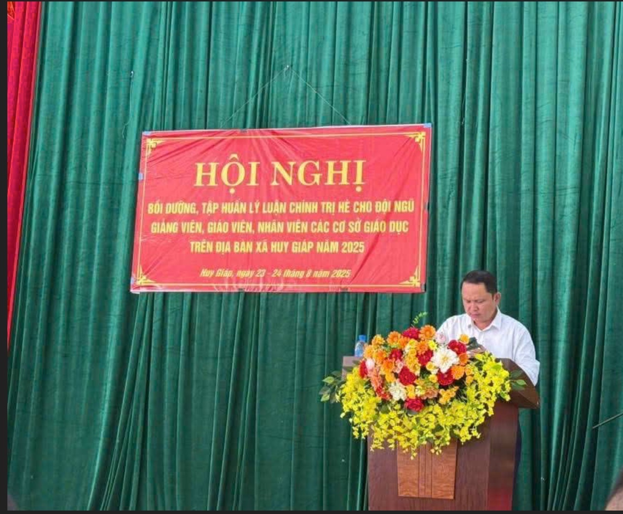 Cao Bằng: Trường THPT Bản Ngà tham gia lớp bồi dưỡng chính trị hè 2025