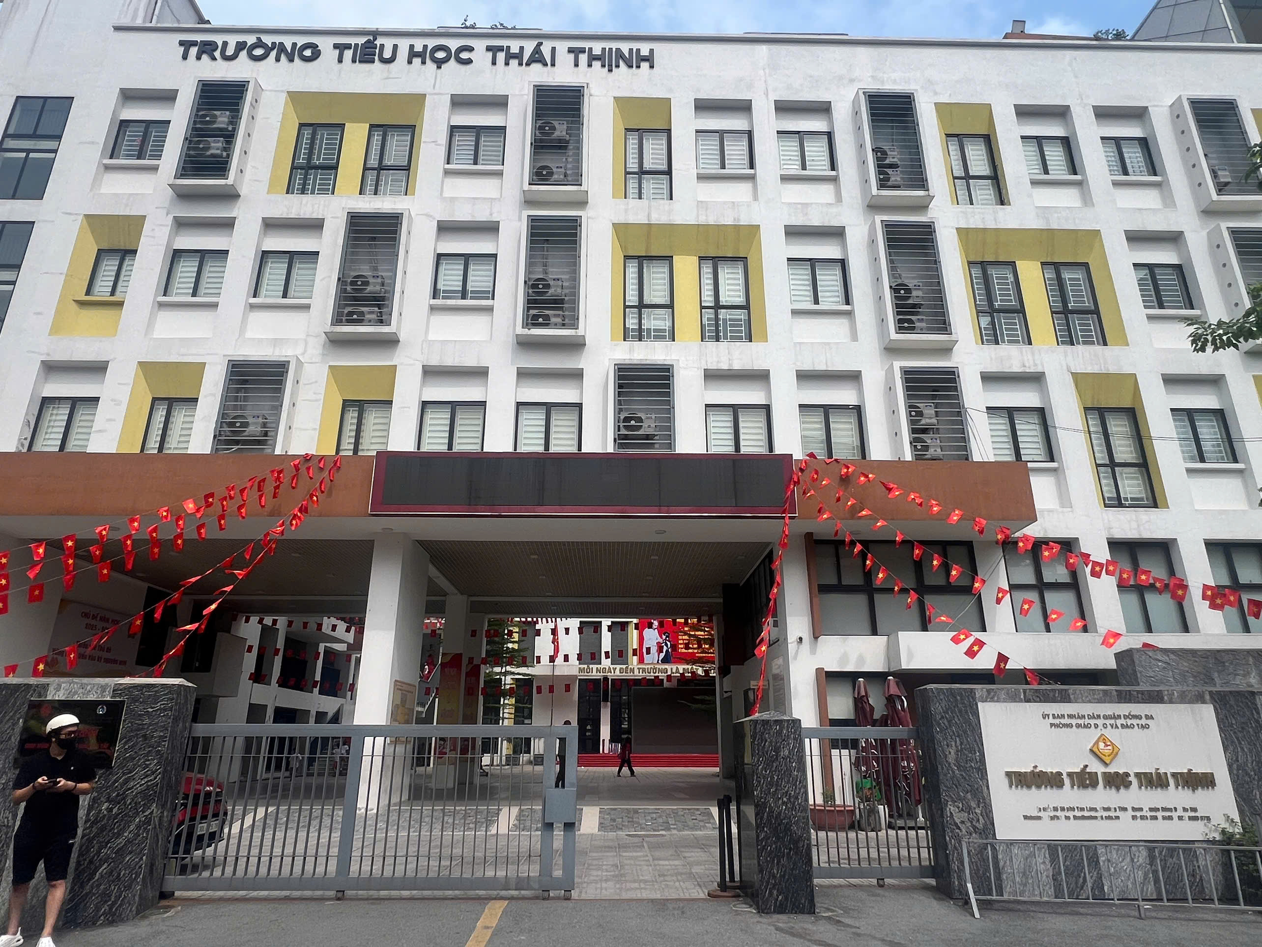 Hà Nội: Trường Tiểu học Thái Thịnh xin lỗi vì công khai hoàn cảnh các em học sinh khó khăn.