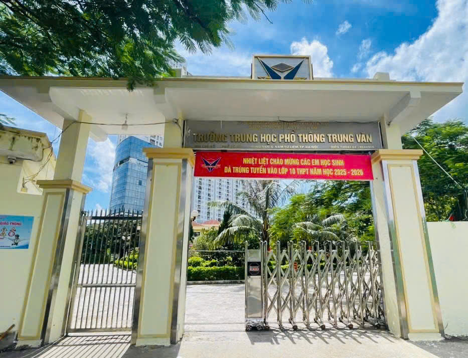 Hà Nội: Trường THPT Trung Văn sẵn sàng cho năm học mới với nhiều kỳ vọng và quyết tâm.