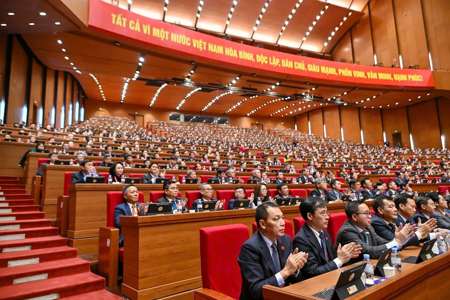 Đại hội XIV của Đảng: Thảo luận các vấn đề chiến lược, định hướng phát triển đất nước trong giai đoạn mới