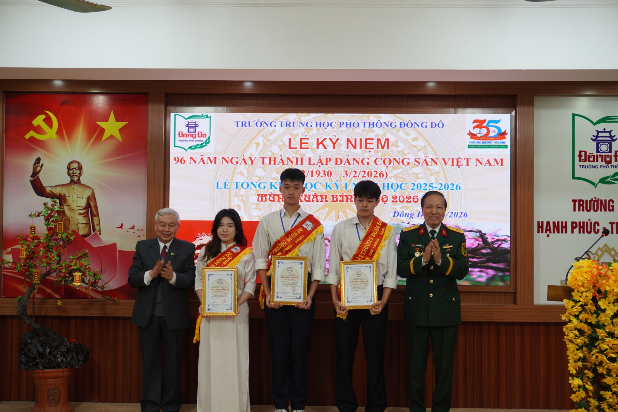 Trường THPT Đông Đô kỷ niệm 96 năm thành lập Đảng Cộng sản Việt Nam và sơ kết học kì I năm học 2025–2026