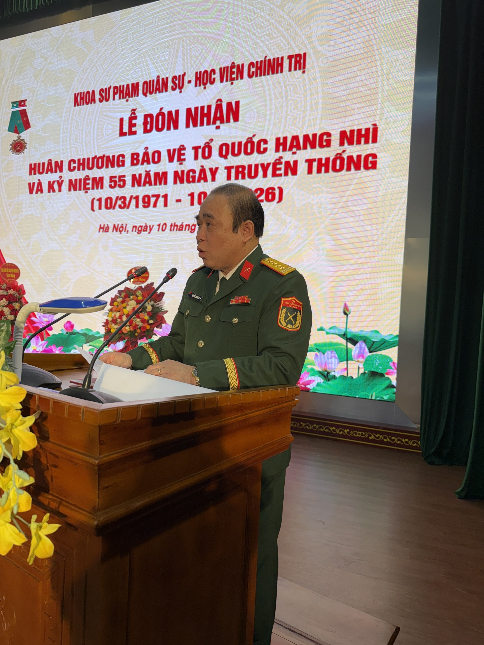 Khoa Sư phạm quân sự - Học viện Chính trị tổ chức Lễ đón nhận Huân chương Bảo vệ Tổ quốc và Kỷ niệm 55 năm ngày truyền thống