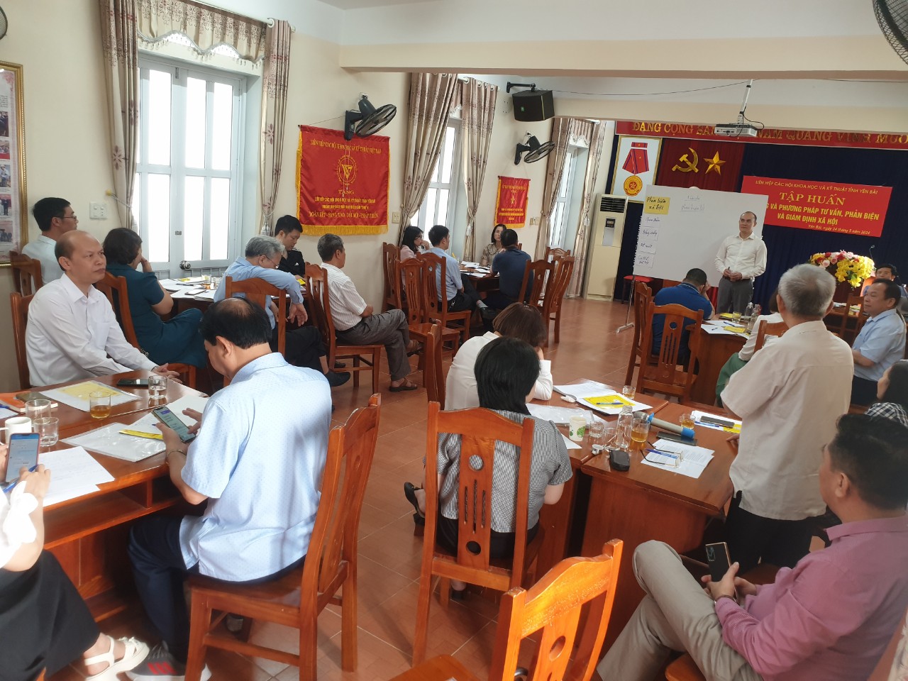 Yên Bái: Tập huấn Kỹ năng và phương pháp tư vấn phản biện & giám định xã hội