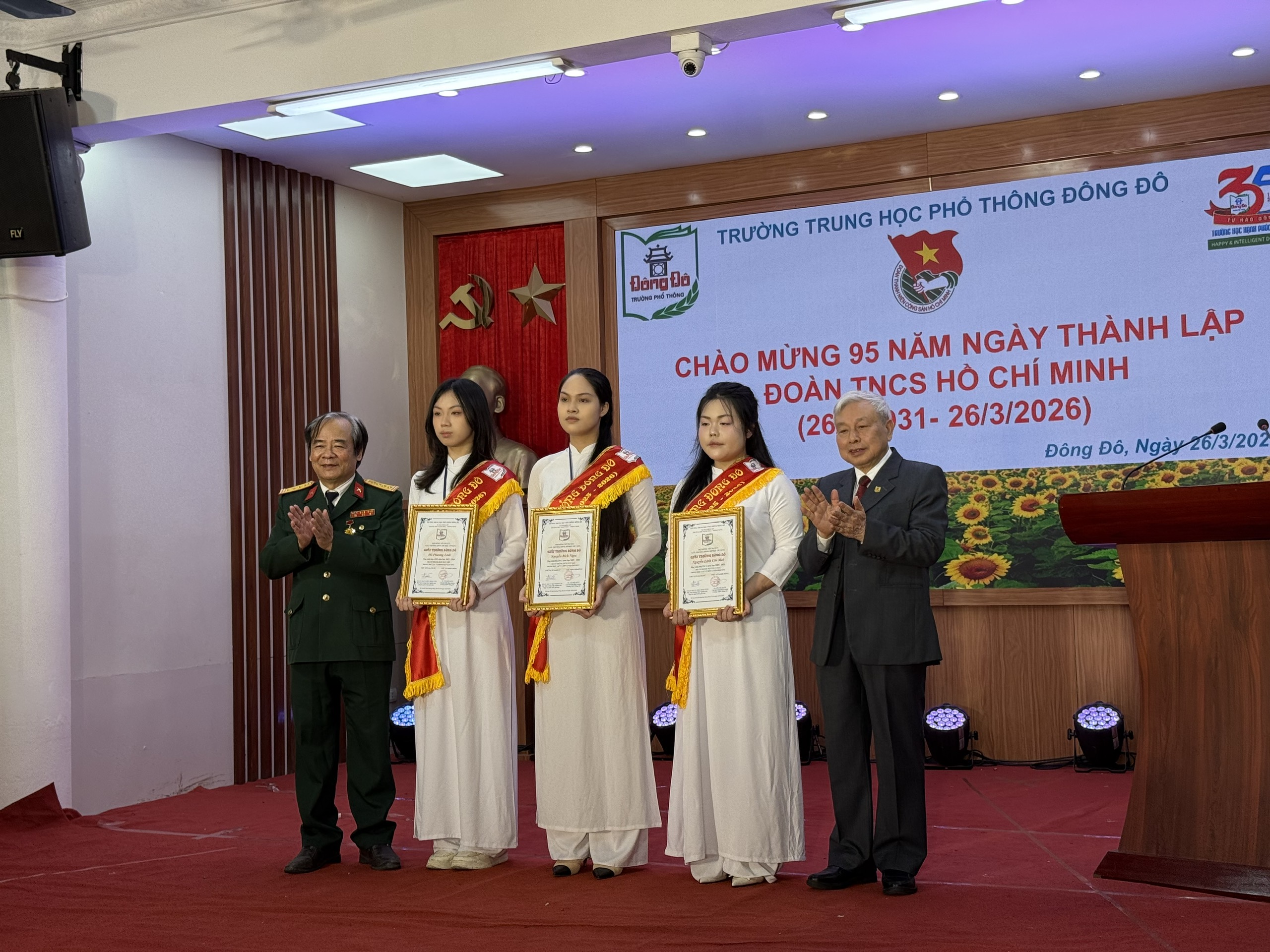 Học sinh THPT Đông Đô tỏa sáng trong Hội thi “Thanh lịch” năm 2026