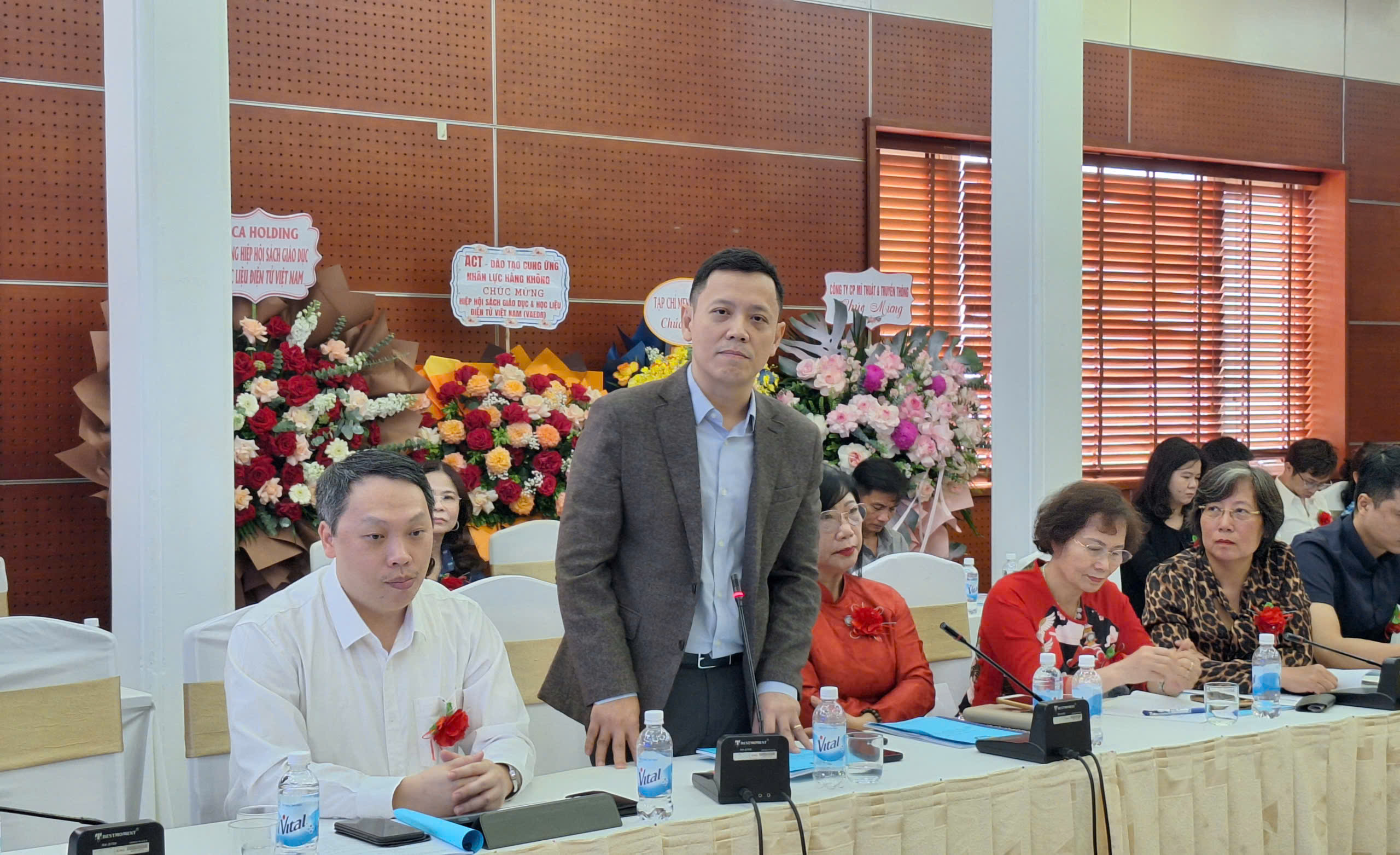 Ra mắt Hiệp hội Sách Giáo dục và Học liệu điện tử Việt Nam