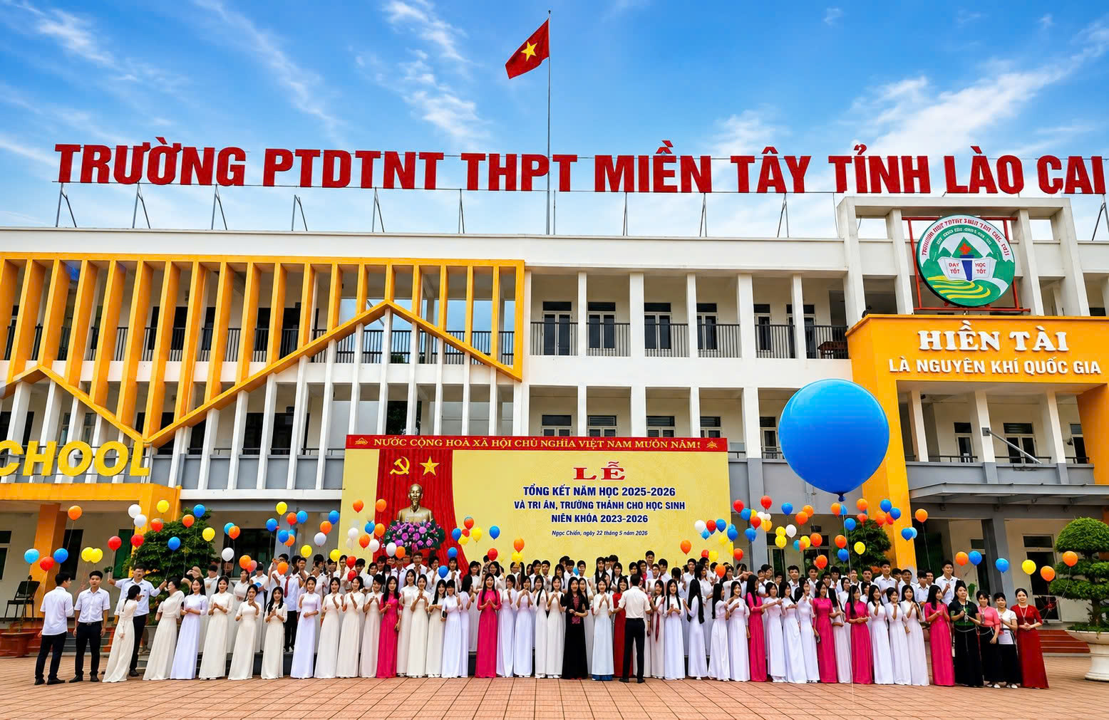 Lào Cai: Lễ Tổng kết, Tri ân của học sinh lớp 12 Trường PTDTNT THPT Miền Tây