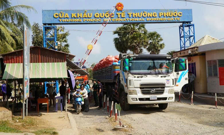 BẢO VỆ NỀN TẢNG TƯ TƯỞNG CỦA ĐẢNG TRONG KỶ NGUYÊN PHÁT TRIỂN MỚI: ĐỔI MỚI TỪ NHẬN THỨC ĐẾN HÀNH ĐỘNG Ở CƠ SỞ