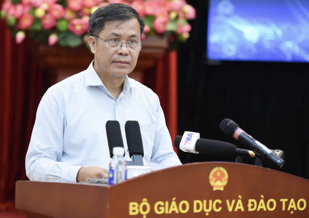 Bộ GD&ĐT thông tin sau 2 ngày thi tốt nghiệp THPT năm 2026: Kỳ thi diễn ra an toàn, nghiêm túc.