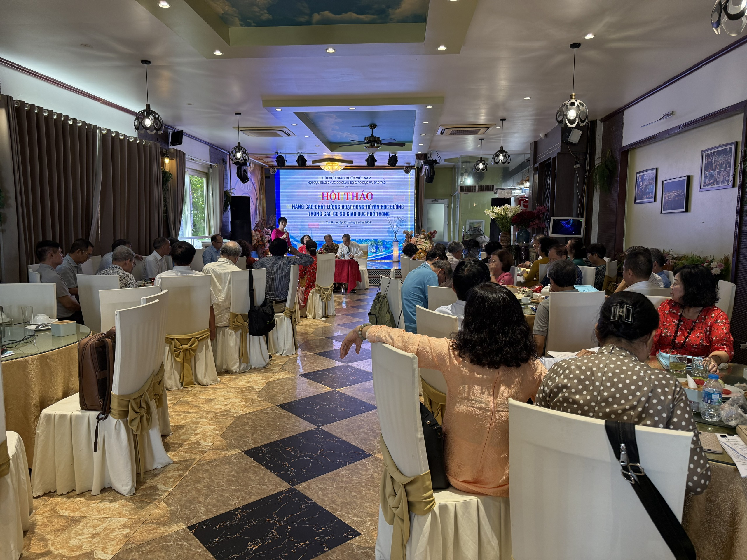 HỘI THẢO KHOA HỌC “NÂNG CAO CHẤT LƯỢNG HOẠT ĐỘNG TƯ VẤN HỌC ĐƯỜNG TRONG CÁC CƠ SỞ GIÁO DỤC PHỔ THÔNG”