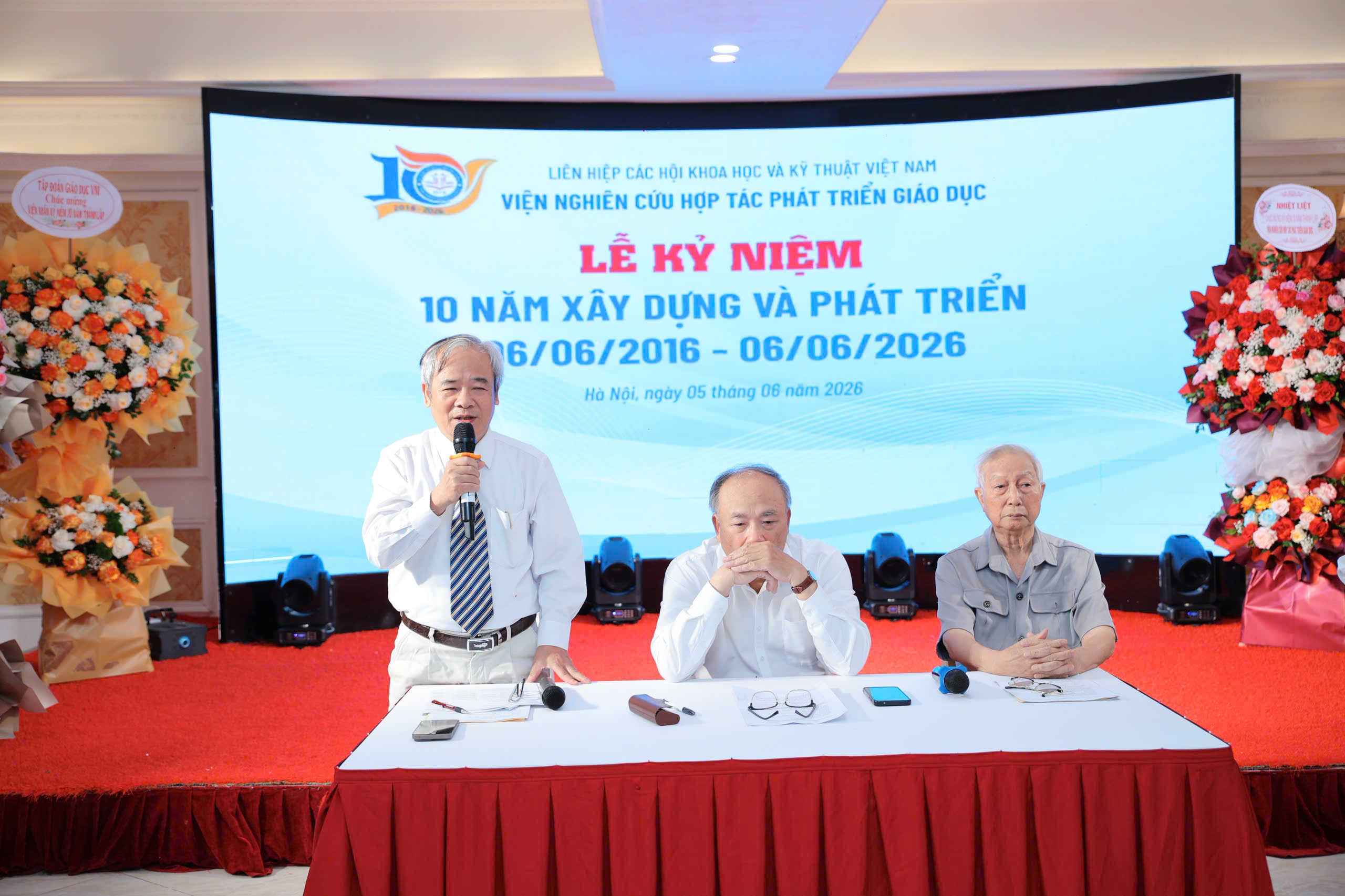 KỶ NIỆM 10 NĂM THÀNH LẬP VIỆN NGHIÊN CỨU HƠP TÁC PHÁT TRIỂN GIÁO DỤC