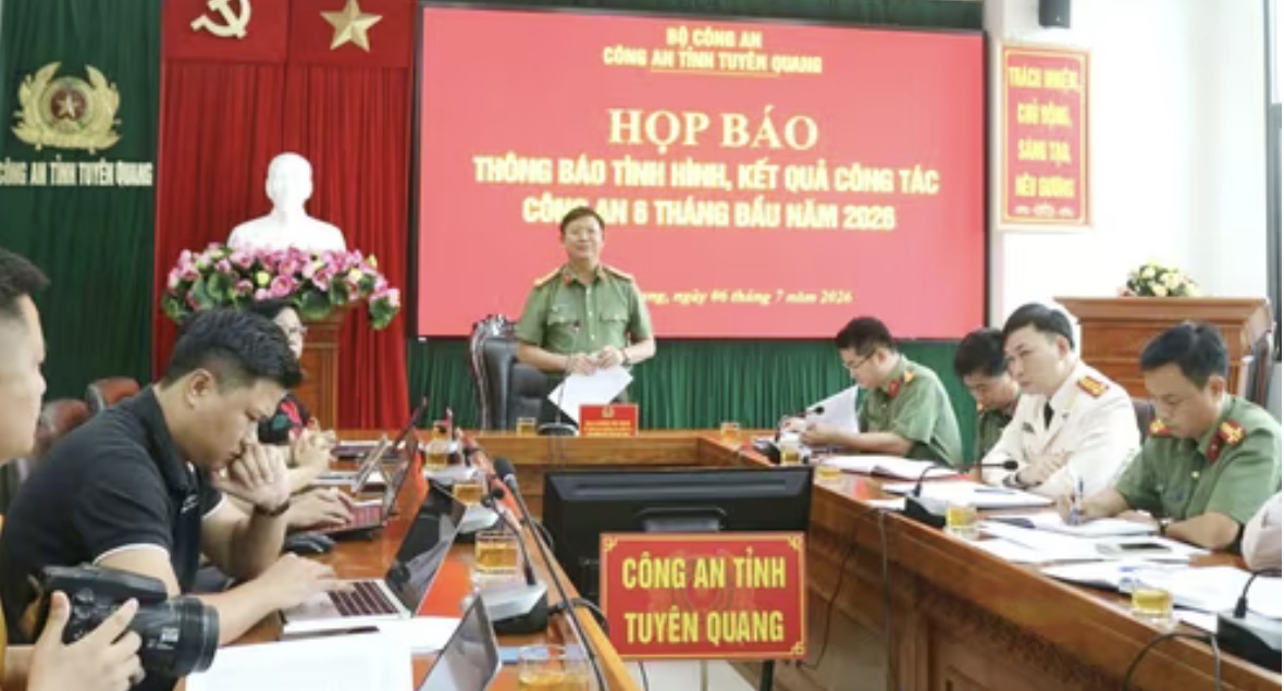 Công an tỉnh Tuyên Quang tiếp tục điều tra vụ 146 điểm 10 môn Toán