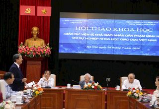MỘT TẦM NHÌN CHIẾN LƯỢC, TOÀN DIỆN, KHOA HỌC  VÀ SÂU SẮC VỀ GIÁO DỤC VIỆT NAM ĐẦU THẾ KỶ 21