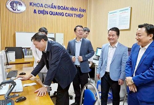 Xây dựng Bệnh viện Đa khoa tỉnh Phú Thọ trở thành Bệnh viện vùng trong khu vực Trung du và miền núi phía Bắc
