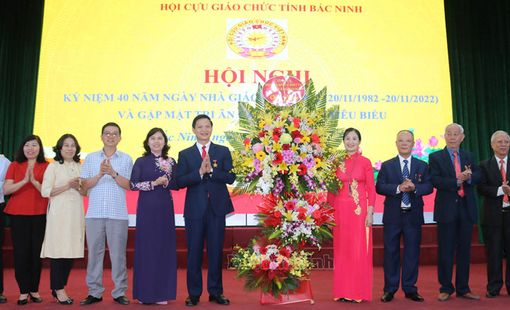 Hội Cựu Giáo chức tỉnh Bắc Ninh Tổ chức kỷ niệm 40 năm ngày Nhà giáo Việt Nam và tri ân các Nhà giáo tiêu biểu