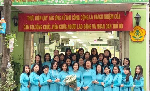 Hội thi "Hội thi Nhân viên giỏi cấp quận” Trường Mầm non Chim Non được đánh giá cao