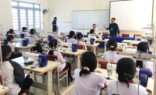 Đào tạo nghề cho thanh niên vì đâu chưa đáp ứng được yêu cầu xã hội?