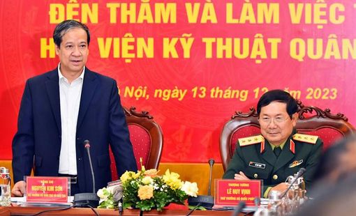 VAI TRÒ CỦA SĨ QUAN TRẺ TRONG CHUYỂN ĐỔI SỐ Ở CÁC HỌC VIỆN, TRƯỜNG SĨ QUAN QUÂN ĐỘI HIỆN NAY