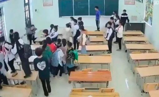 Cần xử lý nghiêm khắc việc vi phạm đạo đức, xúc phạm nhà giáo ở Tuyên Quang