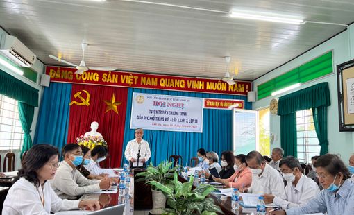 Ủy ban nhân dân tỉnh Long An Giao nhiệm vụ và kinh phí cho Hội Cựu Giáo chức Thực hiện nhiệm vụ Nhà nước giao năm 2023