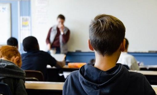 50% học sinh Tây Ban Nha đi học thêm.