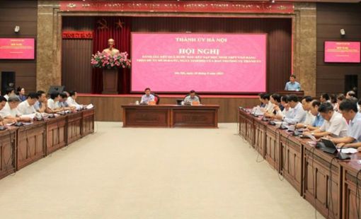 Tiếp tục đào tạo và bồi dưỡng nguồn học sinh ưu tú giới thiệu kết nạp Đảng