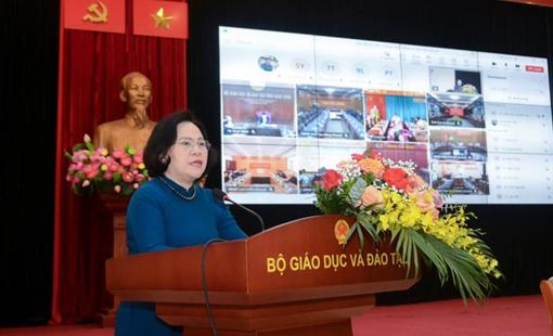 Sơ kết Chương trình “Sóng và máy tính cho em"