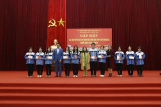 Bồi dưỡng học sinh giỏi là trách nhiệm và niềm tự hào của trường THPT Chuyên Lào Cai