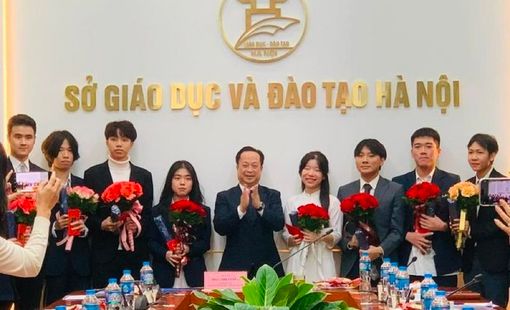 Sở GD&ĐT Hà Nội: Gặp mặt học sinh giỏi tham dự kỳ thi chọn đội tuyển dự thi quốc tế 2024