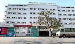 Trường Liên cấp Newton chào mừng 42 năm ngày nhà giáo VN và kỷ niệm 15 năm ngày thành lập trường