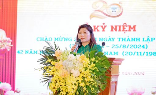 Lễ kỷ niệm 20 năm thành lập trường THPT Thượng Cát và đón nhận Bằng khen của Bộ GD&ĐT