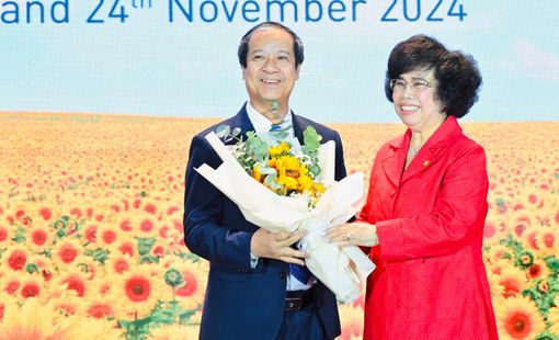 Bộ trưởng Nguyễn Kim Sơn: Giúp người học nhận biết hạnh phúc ngay trong lòng của nền giáo dục