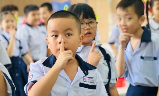 TPHCM: Chỉ 18% Trường Học Đạt Tiêu Chuẩn Về Tiếng Ồn, Nhiều Trường Không Đạt Yêu Cầu Vệ Sinh Phòng Học