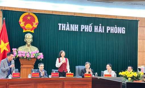 Đoàn cán bộ, học viên Học viện Báo chí và Tuyên truyền tổ chức nghiên cứu thực tế tại thành phố Hải Phòng