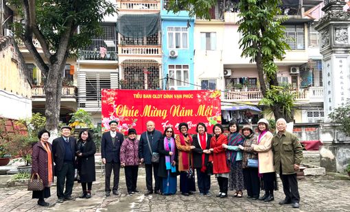 BUỔI GẶP MẶT ẤM ÁP, TRÀN ĐẦY NGHĨA TÌNH