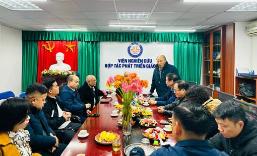 Tạp chí Giáo chức Việt Nam gặp mặt đầu xuân Giáp Thìn 2024