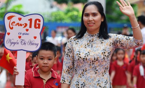 Yêu cầu sửa đổi, bổ sung chế độ tiền lương, phụ cấp cho giáo viên