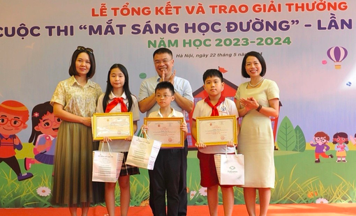 Vượt qua 25.000 bài dự thi, nữ sinh lớp 5 giành giải Nhất cuộc thi vẽ về đôi mắt