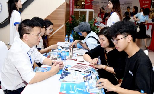 Trường Kinh tế Quốc dân mở thêm loạt ngành mới về kỹ thuật