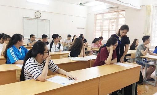 Hà Giang: Yêu cầu không thu tiền của phụ huynh để hỗ trợ điểm thi