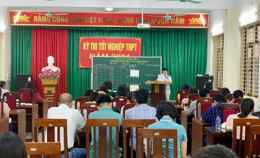 Hơn 1 triệu thí sinh làm thủ tục thi tốt nghiệp THPT 2024