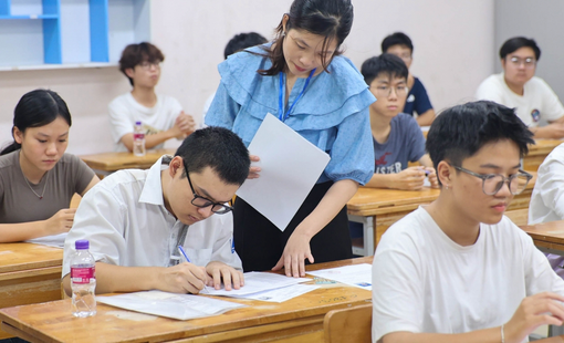 Môn Ngữ văn: 7 thí sinh bị đình chỉ do vi phạm quy chế thi