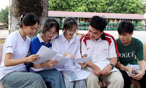 Phú Thọ duy trì vị trí xếp thứ 8/63 tỉnh thành phố về điểm trung bình các môn thi tốt nghiệp THPT năm 2024