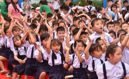 TP HCM: Đề xuất giảm học phí trong năm học mới