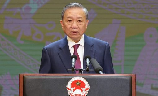 CHUYỂN ĐỔI SỐ - ĐỘNG LỰC QUAN TRỌNG PHÁT TRIỂN LỰC LƯỢNG SẢN XUẤT, HOÀN THIỆN QUAN HỆ SẢN XUẤT ĐƯA ĐẤT NƯỚC BƯỚC VÀO KỶ NGUYÊN MỚI