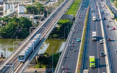 Điều chỉnh lịch chạy các phương tiện giao thông công cộng ở Thành phố Hồ Chí Minh dịp Tết Ất Tỵ 2025