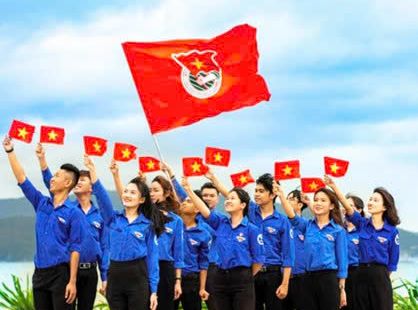 GIÁO DỤC LÝ TƯỞNG CHÍNH TRỊ CHO THẾ HỆ TRẺ TRONG KỶ NGUYÊN SỐ TỪ “CÔNG DÂN MẠNG” ĐẾN “CÔNG DÂN YÊU NƯỚC SỐ” Ở VIỆT NAM