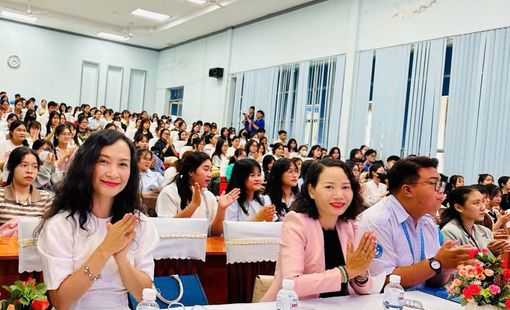 QUẢN LÝ GIÁO DỤC ĐẠO ĐỨC CHO HỌC SINH Ở CÁC TRƯỜNG PHỔ THÔNG TRÊN ĐỊA BÀN THÀNH PHỐ HỒ CHÍ MINH THEO QUAN ĐIỂM TRẢI NGHIỆM