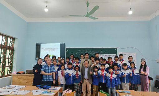 NHỮNG KHÓ KHĂN, BẤT CẬP TRONG THỰC HIỆN NỘI DUNG GIÁO DỤC ĐỊA PHƯƠNG CHO HỌC SINH PHỔ THÔNG CÁC TỈNH MIỀN NÚI PHÍA BẮC HIỆN NAY