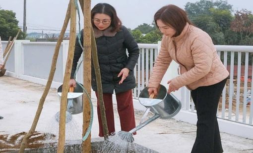Giám đốc Sở GD&ĐT Lào Cai kiểm tra công tác tổ chức dạy và học sau Tết Nguyên đán Ất Tỵ 2025 tại huyện Bát Xát